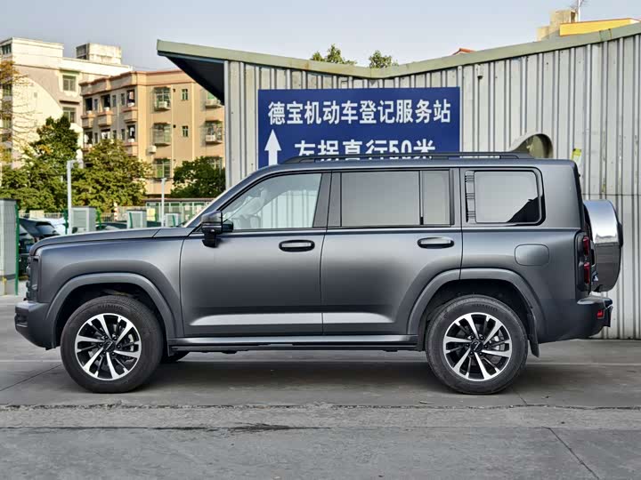 Haval H9 2024 2024款 2.0T 汽油四驱极境版