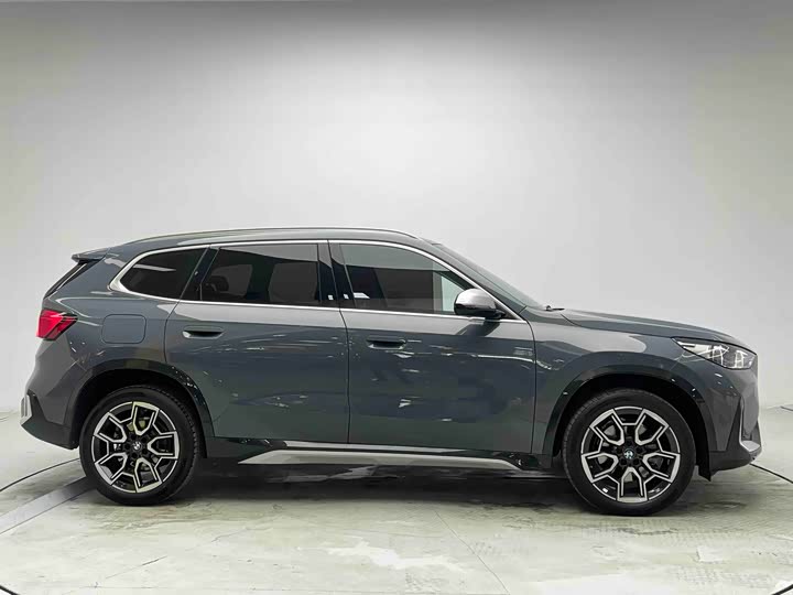 BMW X1 2024 2024款 sDrive25Li X设计套装