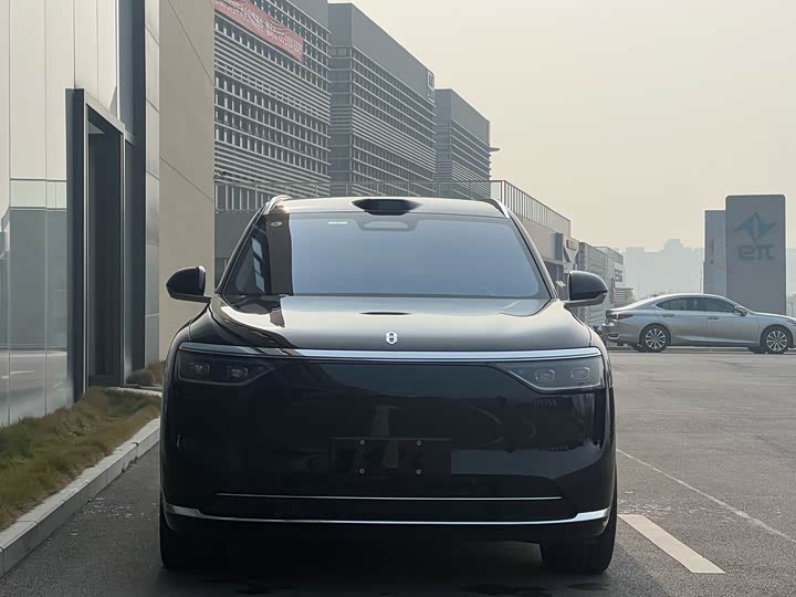 Aito M8 2025 2025款 增程 Max+版 53.4kWh 5座版