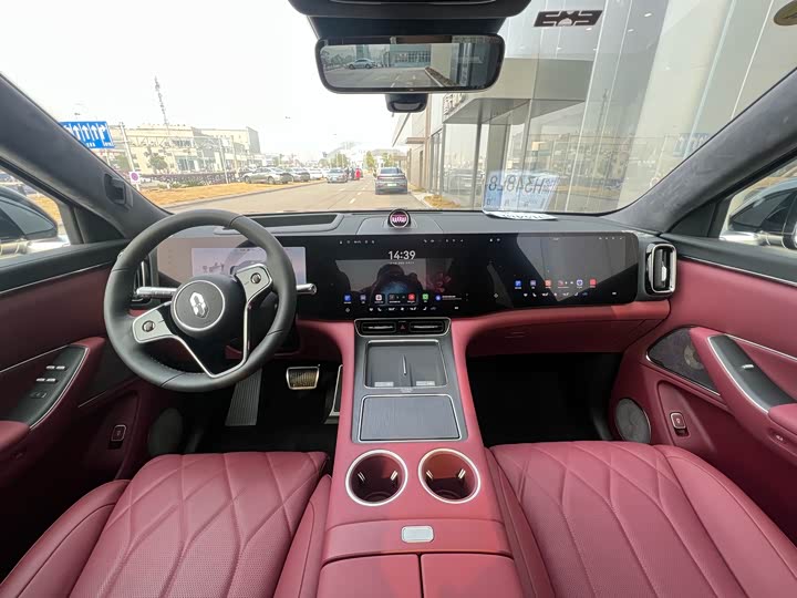 Aito M8 2025 2025款 增程 Max+版 53.4kWh 5座版