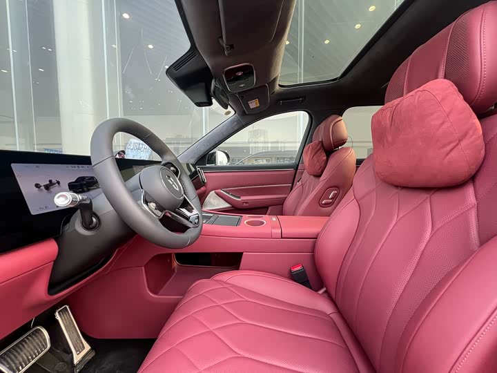 Aito M8 2025 2025款 增程 Max+版 53.4kWh 5座版