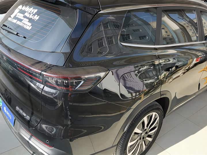 2025 Chery Fulwin T8