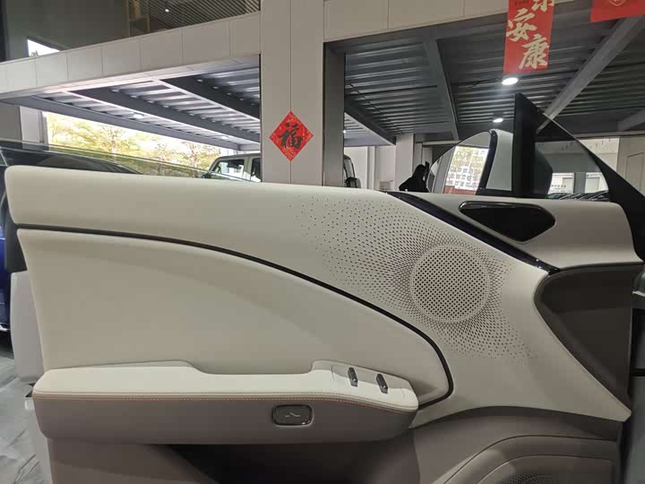 Zeekr 007 GT 2025 2025款 后驱智驾版 75kWh