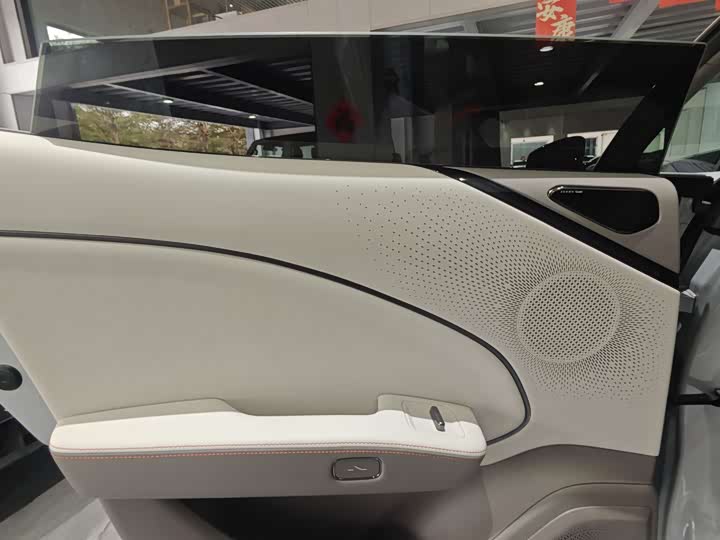 Zeekr 007 GT 2025 2025款 后驱智驾版 75kWh