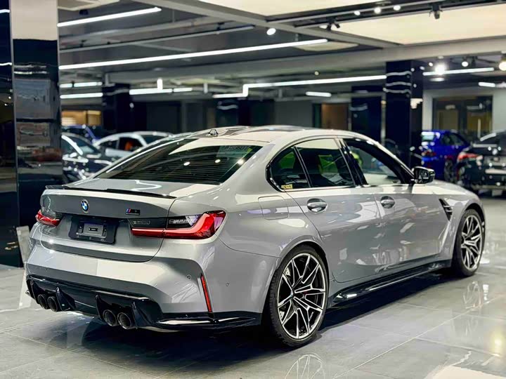 BMW M3 2023 2023款 M3四门轿车 M xDrive 雷霆版