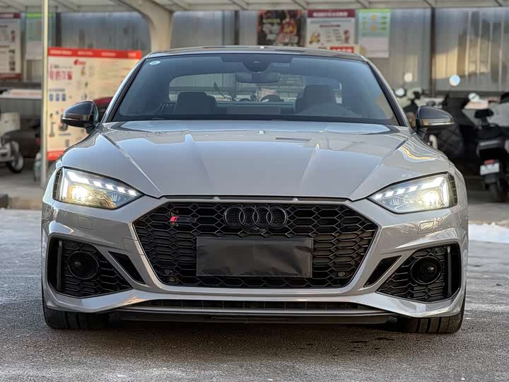 Audi RS 5 2023 2023款 RS 5 2.9T Coupe 暗金版