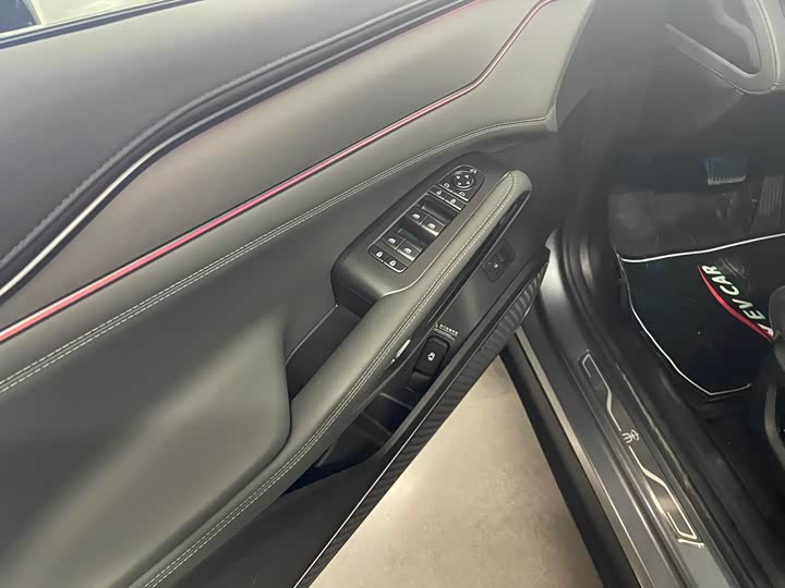 BYD Song L 2025 2025款 智驾版 662km 激光雷达卓越型