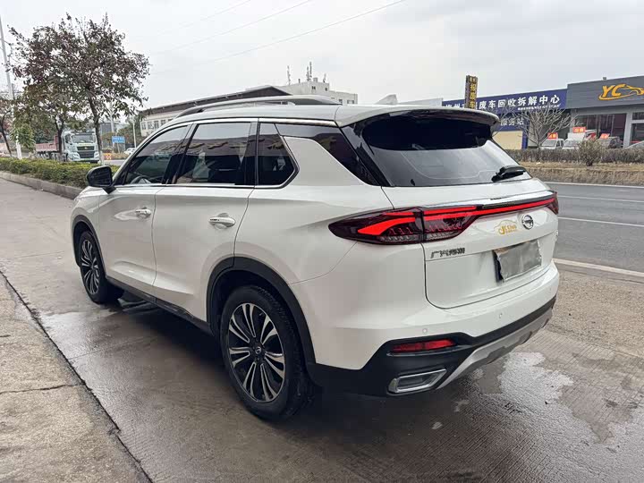 GAC Trumpchi GS5 2021 2021款 进阶款 270T 科技智领版