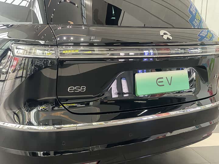 Nio ES8 2026 2026款 六座行政豪华版