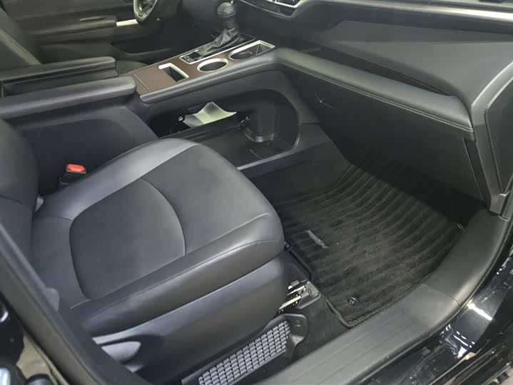 Toyota Granvia 2024 2024款 2.5L混动 豪华版