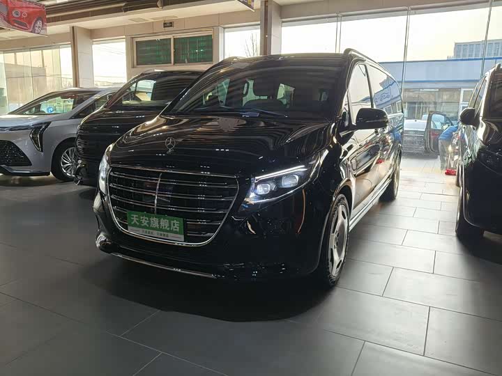 2024 Mercedes-Benz V-Class