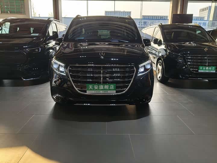 2024 Mercedes-Benz V-Class