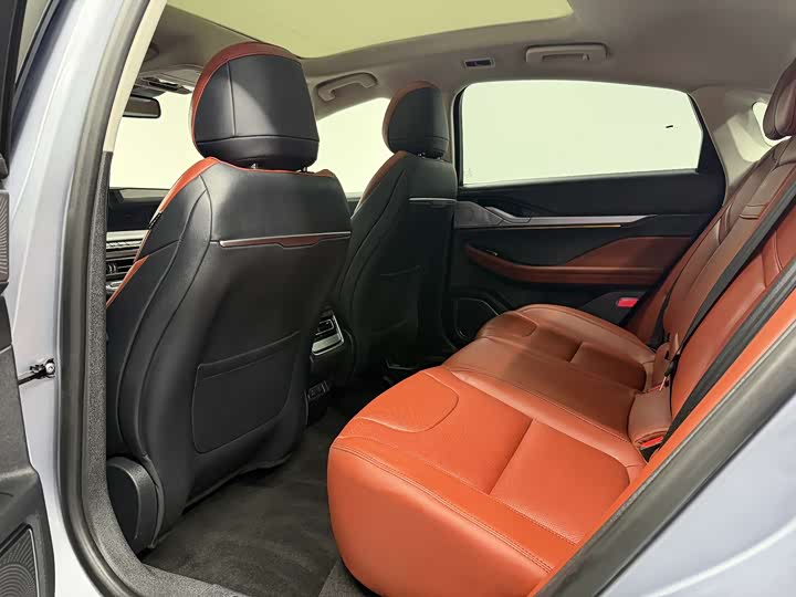 Lincoln Z (Zephyr) 2025 2025款 2.0T 尊尚版