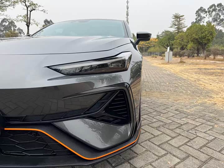 Changan UNI-V 2025 2025款 第三代 2.0T 劲擎型