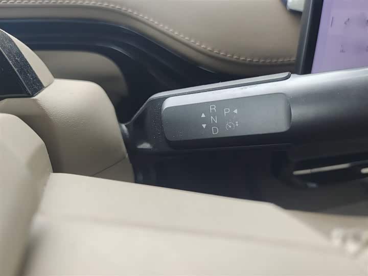 GAC Hyptec HT 2023 2023款 670 后驱特高压版