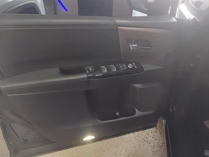 Honda Odyssey 2024 2024款 2.0L e:HEV 锐·耀享版