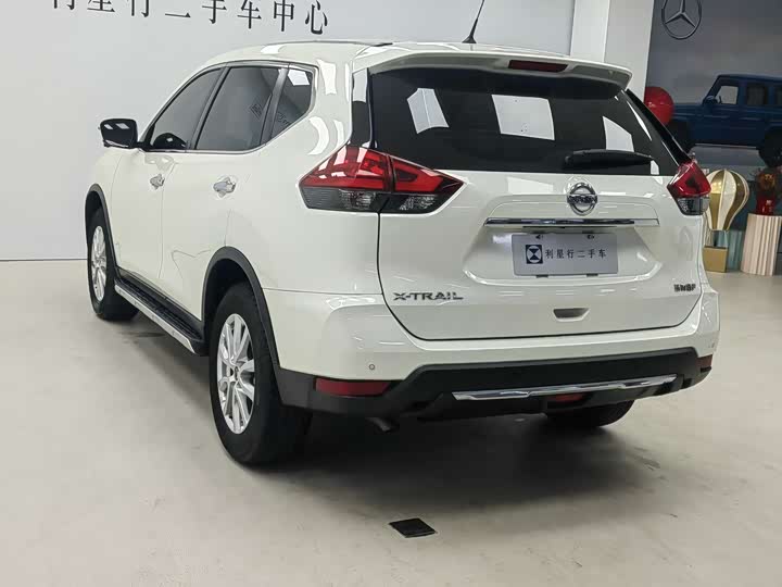 Nissan X-Trail 2023 2023款 经典 2.0L 两驱智联臻享版