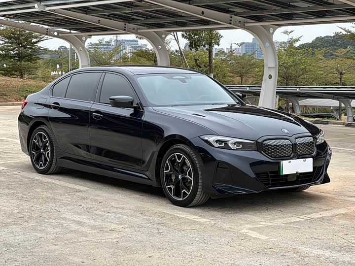 BMW i3 2025 2025款 eDrive 40 L 曜夜套装