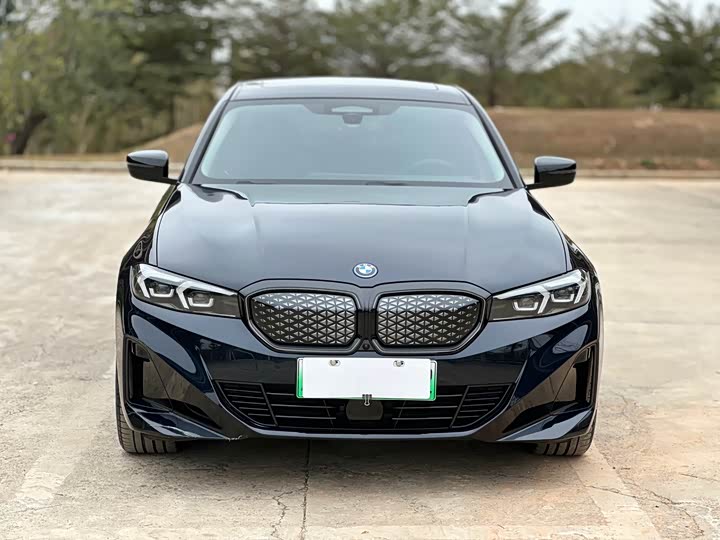 BMW i3 2025 2025款 eDrive 40 L 曜夜套装