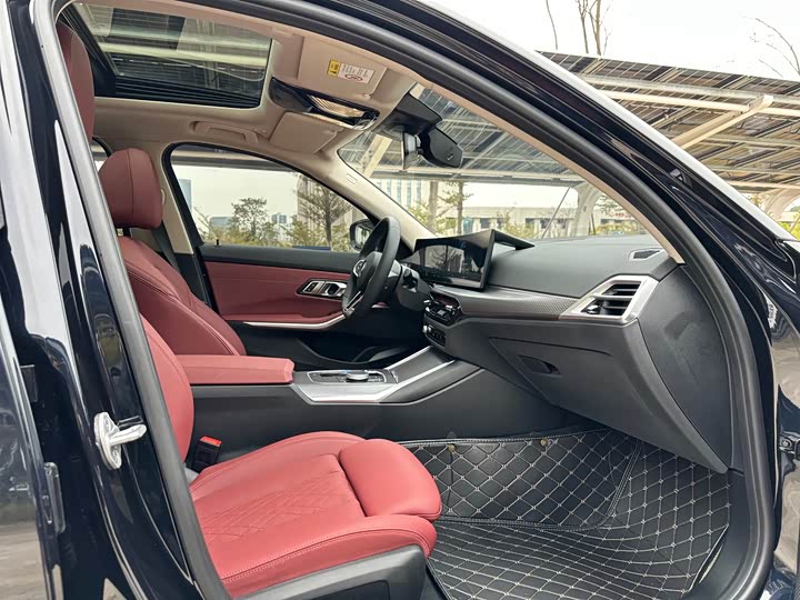 BMW i3 2025 2025款 eDrive 40 L 曜夜套装