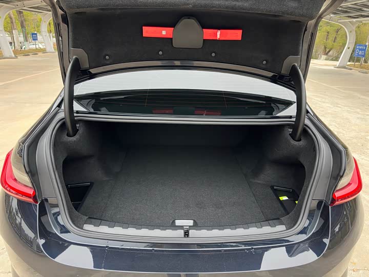 BMW i3 2025 2025款 eDrive 40 L 曜夜套装