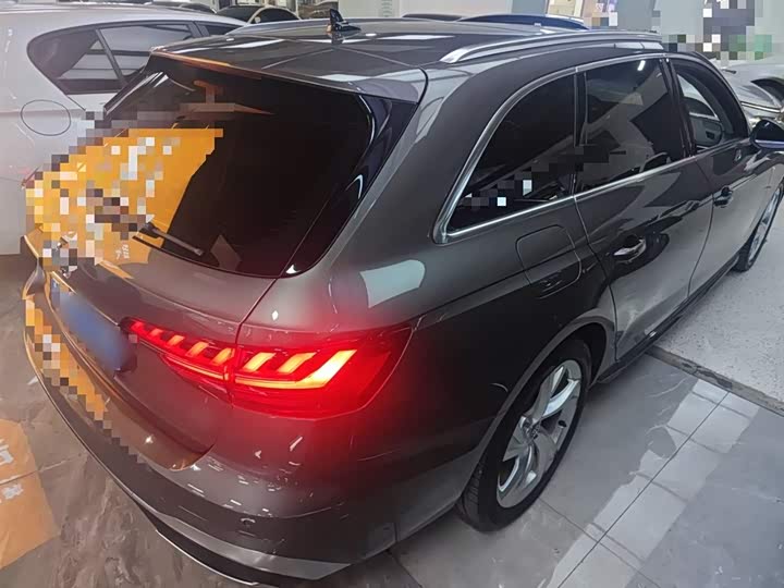 Audi A4 2021 2021款 Avant 先锋派 40 TFSI 时尚动感型