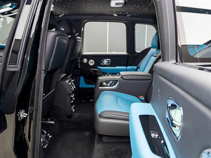 Rolls-Royce Cullinan 2024 2024款 Black Badge