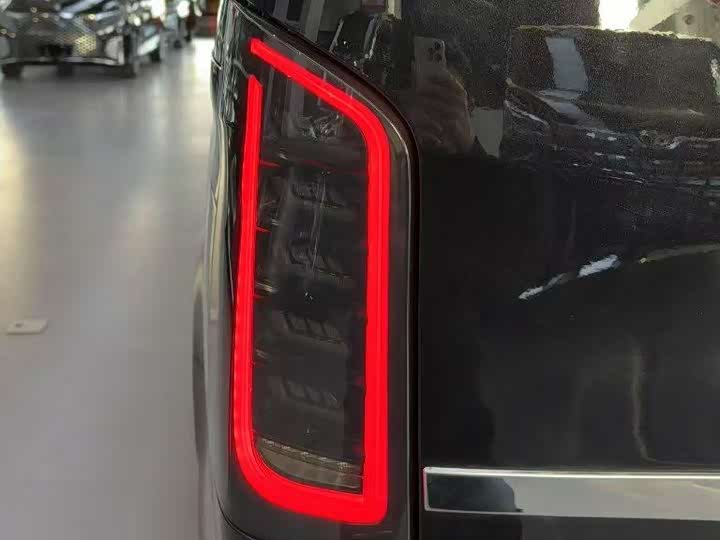 Mercedes-Benz Vito 2024 2024款 2.0T 商务版 7座