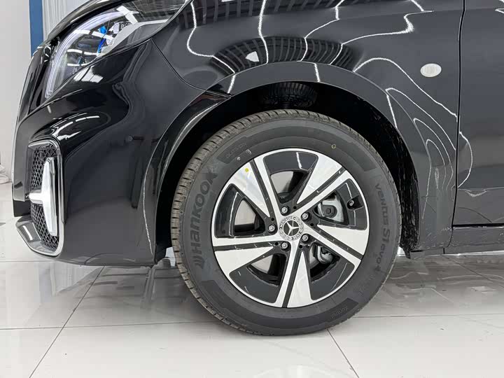 Mercedes-Benz Vito 2024 2024款 2.0T 商务版 7座