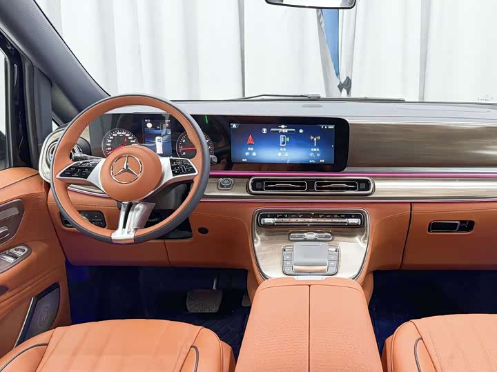 Mercedes-Benz Vito 2024 2024款 2.0T 商务版 7座