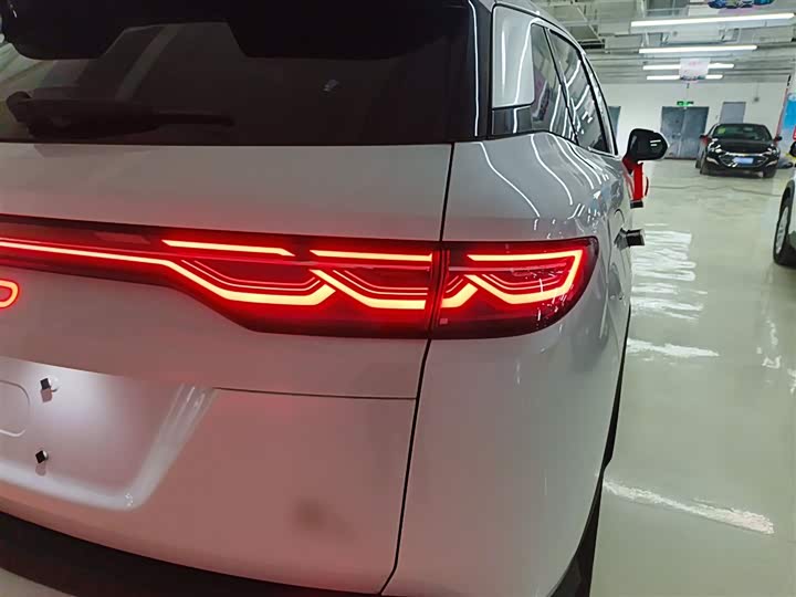 BYD Song L DM-i Hybrid 2024 2024款 112km 超越型