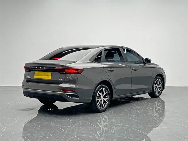 Geely Emgrand 2025 2025款 第4代 1.5L CVT龙腾版