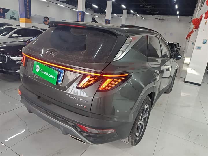 Hyundai Tucson L 2023 2023款 途胜L 1.5T 自动两驱LUX尊贵版