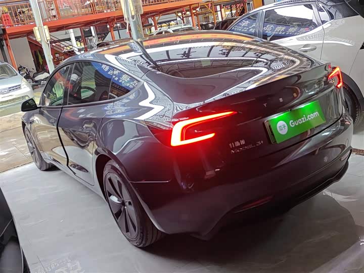 Tesla Model 3 2023 2023款 长续航全轮驱动版