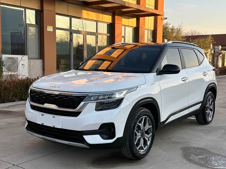 Kia KX3 2021 2021款 1.5L CVT潮流版