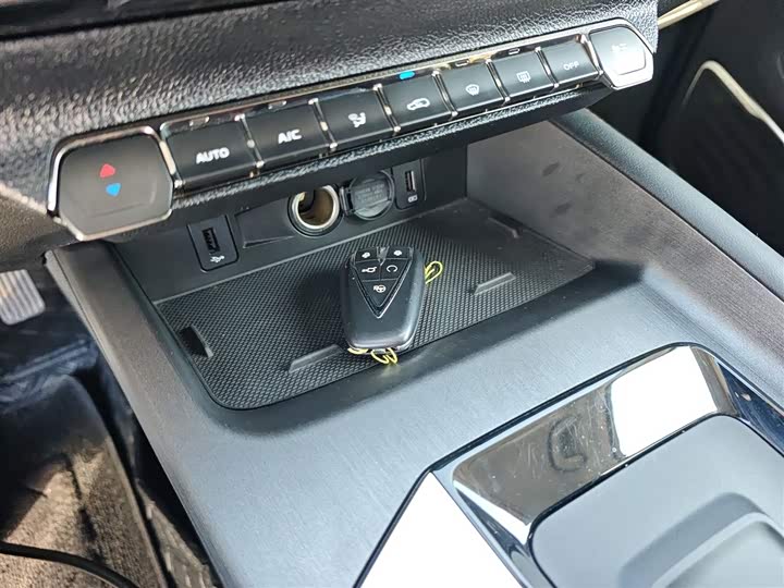 Changan Oshan X7 Plus 2022 2022款 1.5T 蓝鲸版自动Geeker领航型