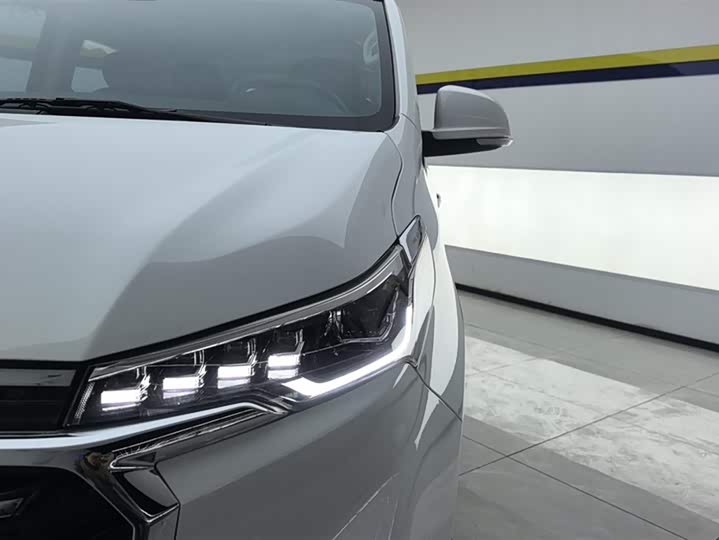 Maxus G20 2023 2023款 ES 2.0T 汽油自动超值版