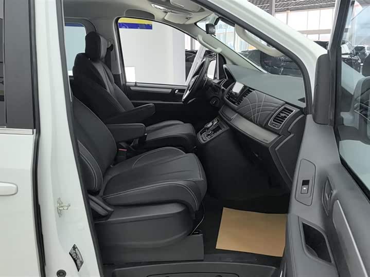 Maxus G20 2023 2023款 ES 2.0T 汽油自动超值版