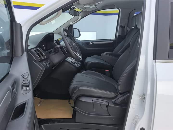 Maxus G20 2023 2023款 ES 2.0T 汽油自动超值版