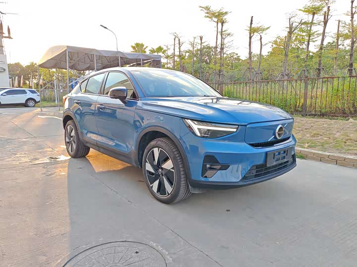 Volvo C40 2024 2024款 四驱高性能版 PRO