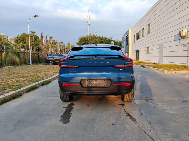 Volvo C40 2024 2024款 四驱高性能版 PRO