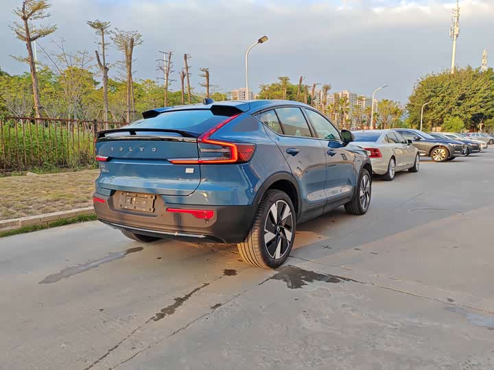 Volvo C40 2024 2024款 四驱高性能版 PRO