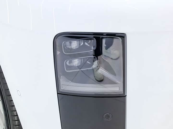 LiXiang i6 2025 2025款 四驱标准版