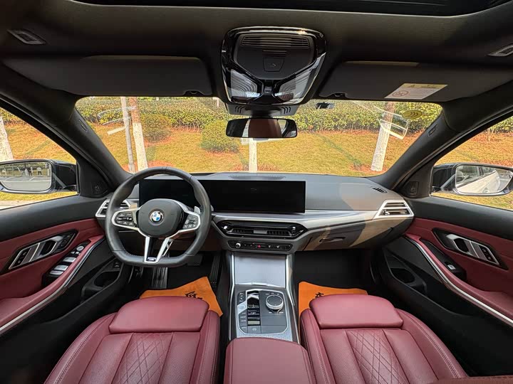 BMW 3 Series 2025 2025款 330Li 尊享型 M运动曜夜套装