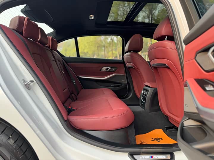 BMW 3 Series 2025 2025款 330Li 尊享型 M运动曜夜套装