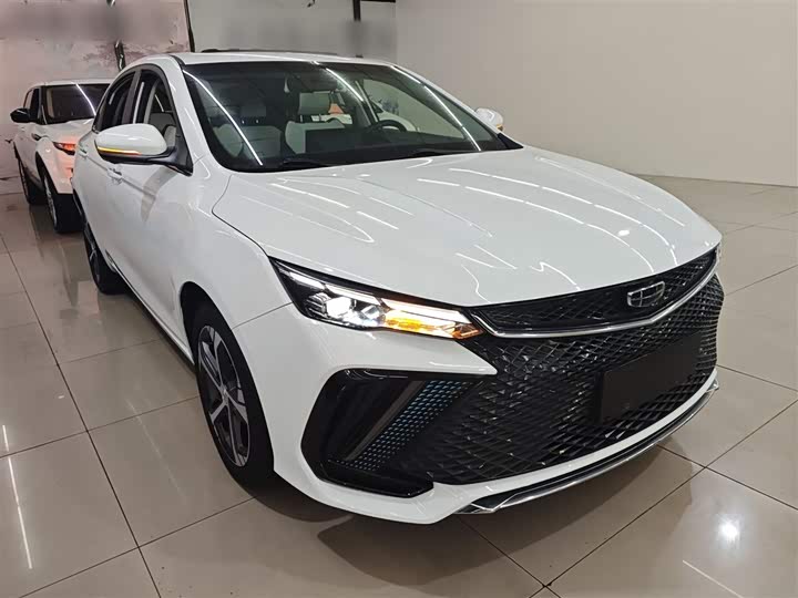 Geely Emgrand L 2022 2022款 1.4T CVT旗舰型