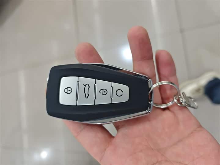 Geely Emgrand L 2022 2022款 1.4T CVT旗舰型