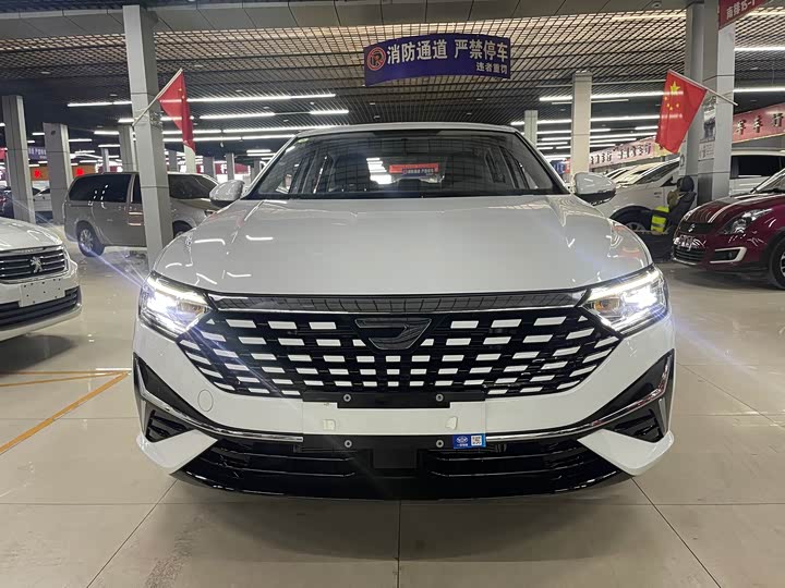 Jetta VA7 2025 2025款 1.4T 先到先得版