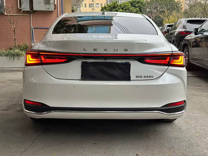 Lexus ES 2025 2025款 200 臻享版