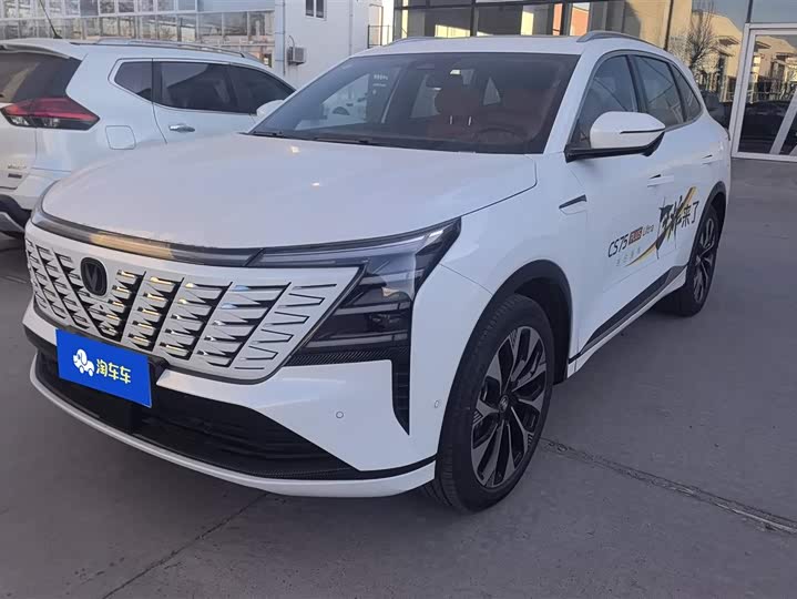 Changan CS75 Plus 2025 2025款 第四代 UItra 2.0T 新蓝鲸 智慧智擎型